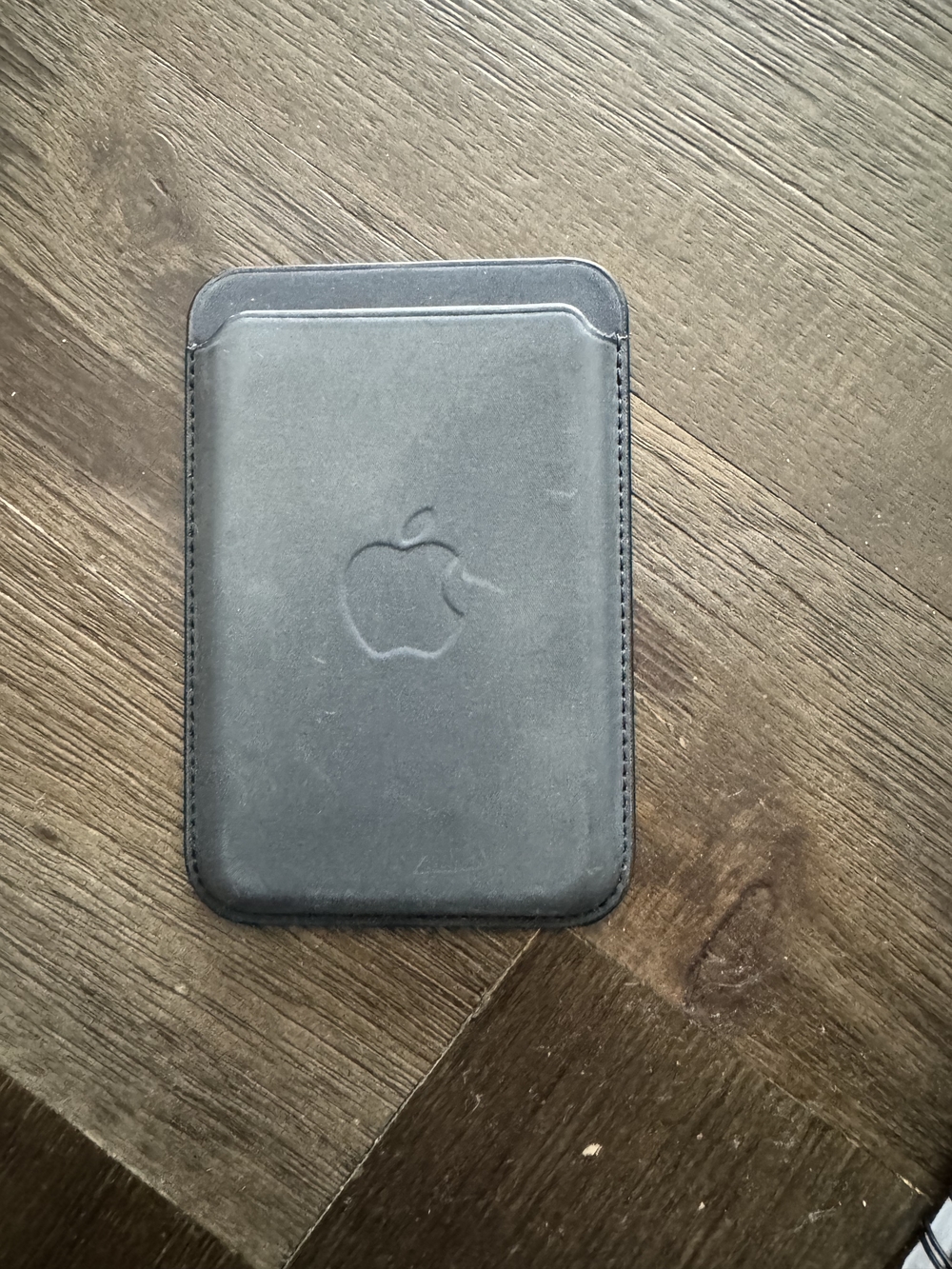 Apple Black Leather Magnetic Wallet for iPhone / MagSafe